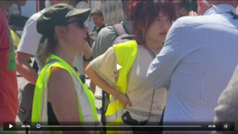 Screenshot 2026 09 30 at 20 53 37 Licensable video Italy Trump Caricature Ripped Down And Seized By Police At Rome Protest Reuters Connect Screenshot 2026 09 30 at 20 53 37 Licensable video Italy Trump Caricature Ripped Down And Seized By Police At Rome Protest Reuters Connect